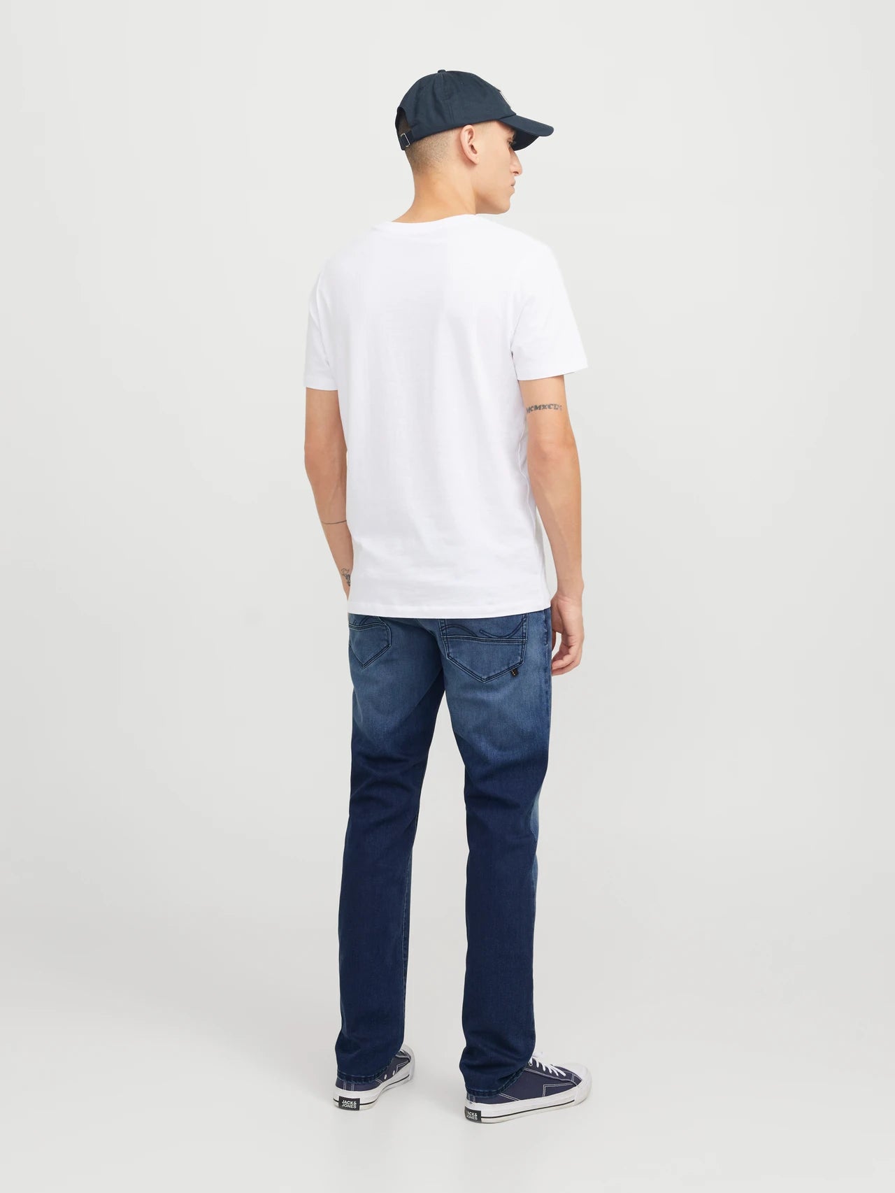 JJIMIKE JJFOX I.K. GE 424 NOOS VAQUEROS DE CORTE TAPERED