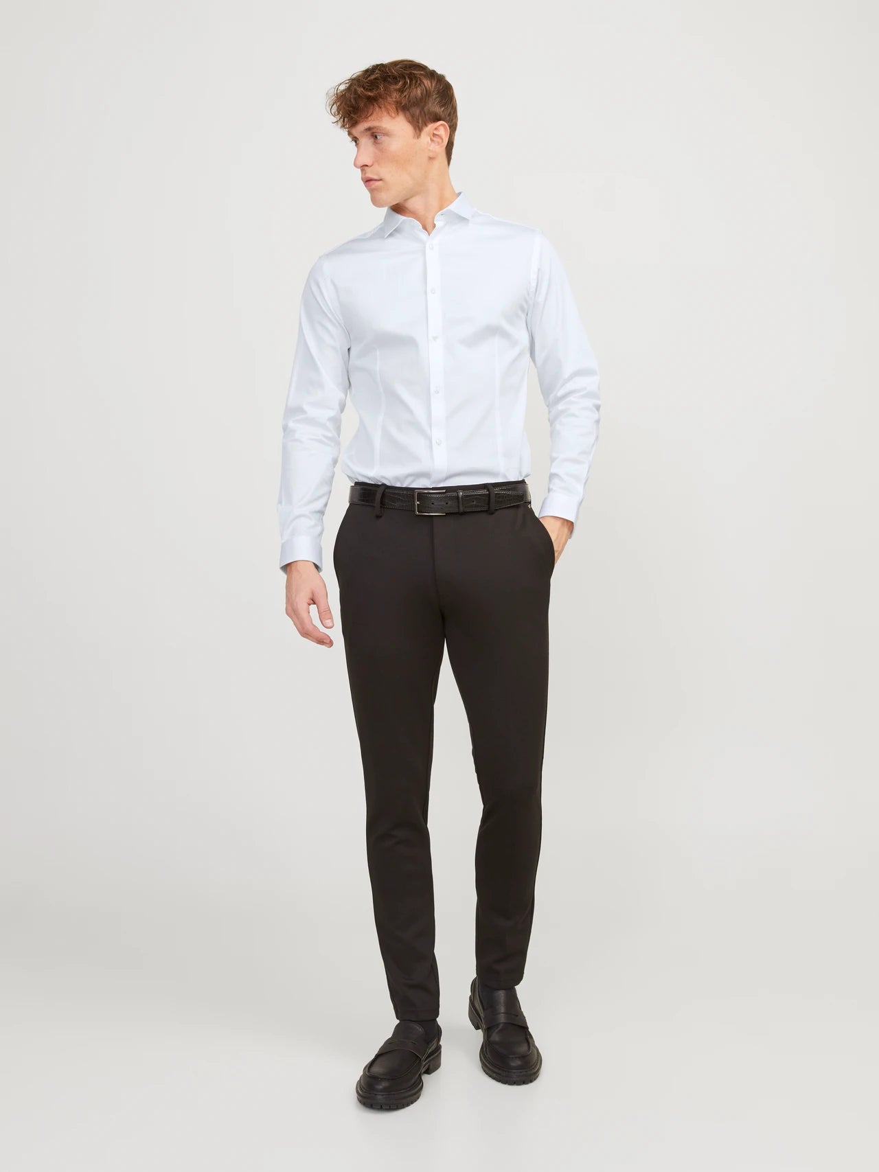 CAMISA FORMAL CORTE SUPER SLIM